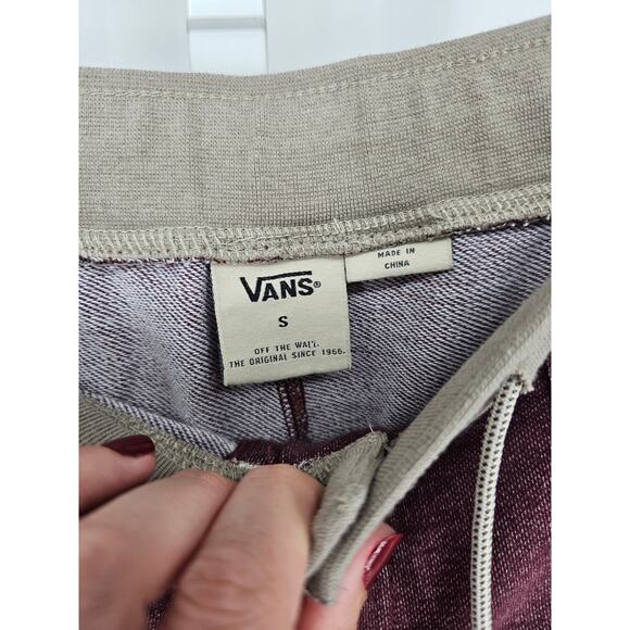 Vans Men's Purple Mid Rise Pockets Sweatshorts Shorts Size S - Picture 3 of 5
